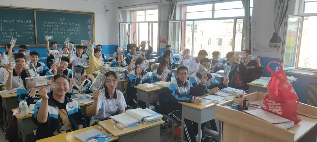梨树华生电器携手梨树一中 慰问高考学子共助金榜题名